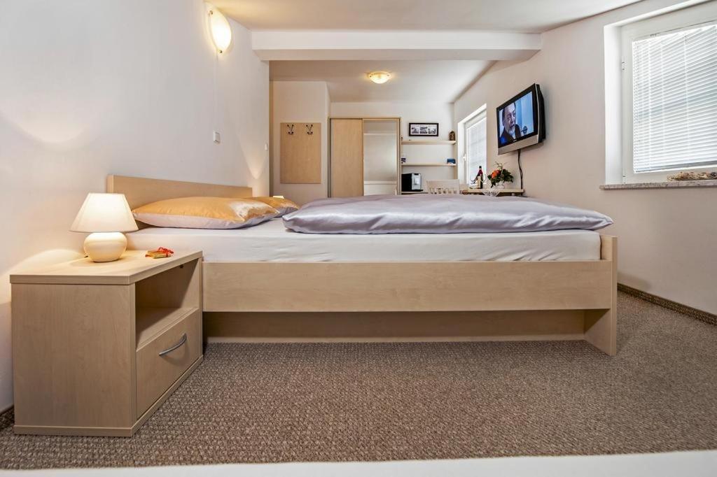 Gasthof In With Air Conditioning, Wi-fi